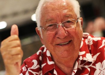 Opustil nás spoluzakladatel Vans Paul Van Doren
