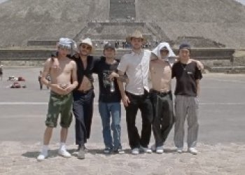 HUF "CDMX" video z tripu do Mexika