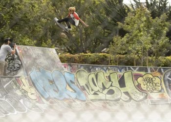 Curren Caples a Greyson Fletcher na skejtovo-surfové tour
