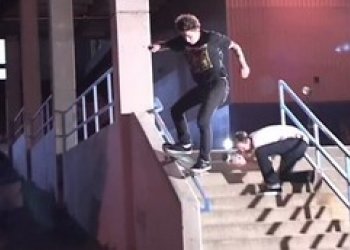 Dustin Dollin se do Shake Junt videa hodně nadřel