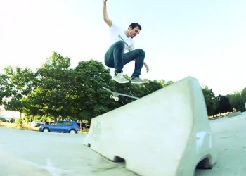 Michal Gálík v bangin sérce pro Horsefeathers store