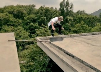 Decenzo, Rogers a zbytek Red Bull teamu pokračují svou tour v Malajsii