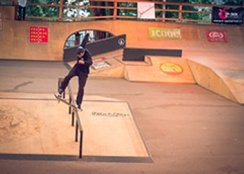 Pražskej Démon číslo 007 přeletěl na poslední chvíli z Čerňáku na Štvanici