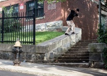 Part Kevina Coakleye z Traffic Skateboards videa Look Left