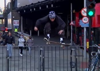 Julian Kimura o sobě dává znovu vědět povedeným partem