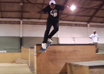 Felipe Gustavo s fellákama v Trio skateparku