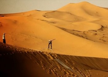 Red Bull zrealizoval skateboarding v poušti
