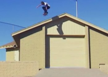 Jaws si připravil další neuvěřitelný profil na střechách domů