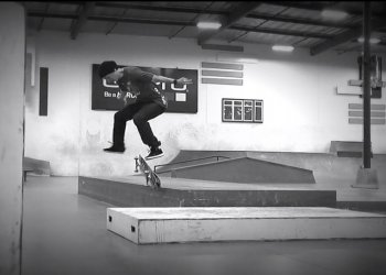 Tom Asta otevírá manualový Berrics contest 2UP