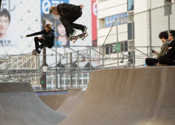 RVCA team si z Japonska přivezl sakra dobrý matroš