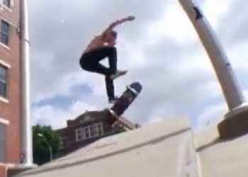 Austyn Gillette proflipoval svou Firing Line