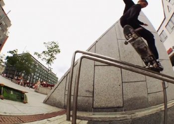 Oscar Candon to začíná strašně zabíjet