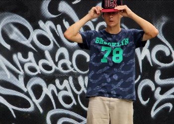 Petr Havlík a jeho 10 triků z porubského parku