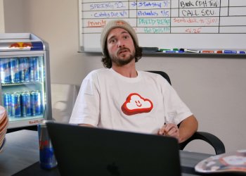 Torey Pudwill nás provede výrobou Thank You skejtů