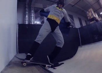 Batman vs. kostlivec, to je nová Almost show