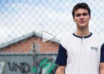 Mason Silva ve svém Berrics Recruit ne jednou překvapí