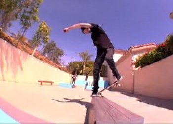 Lutzka, Bachinsky a Shannon si zablbli na zahradě