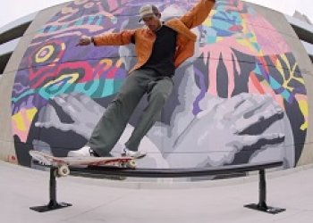 Boo Johnson si dal pohodovou session na flatbaru