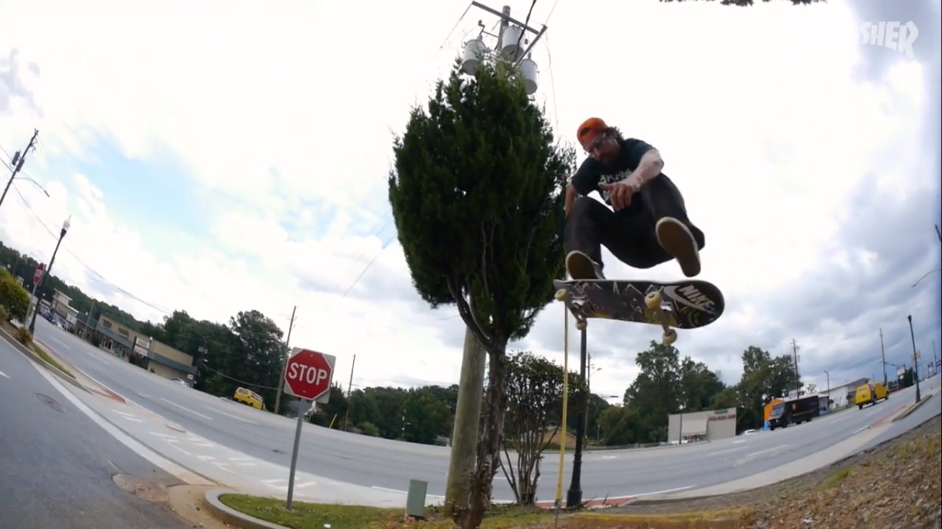 Justin Brock na Thrashermagu.